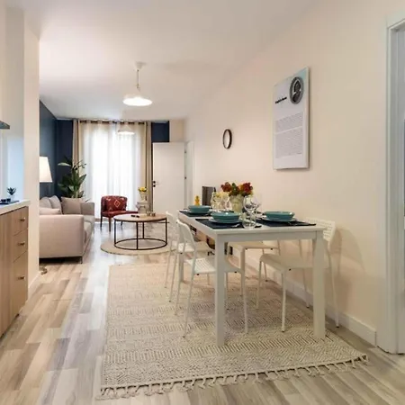 Taksim Square - - Sleeps 4 - Centre Daire