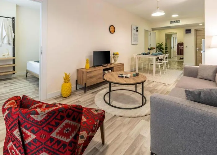 Taksim Square - - Sleeps 4 - Centre Daire *